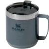 Stanley The Legendary Camp Mug 350 Ml, Blau 2 Stanley The Legendary Camp Mug 350 Ml, Blau -OutFit Verkäufe PI10 09366 096 01 stanley