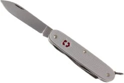 Victorinox Pioneer X 12 Victorinox Pioneer X -OutFit Verkäufe VT0 8231 26 04 victorinox pioneer x vt0 8231 26 04
