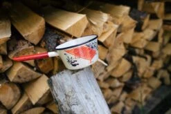 Knivesandtools Enamel Saucepan E-SP14-01, 14 Cm, Emaille-Soßentopf 14 Knivesandtools Enamel Saucepan E-SP14-01, 14 Cm, Emaille-Soßentopf -OutFit Verkäufe knivesandtools enamelware 13